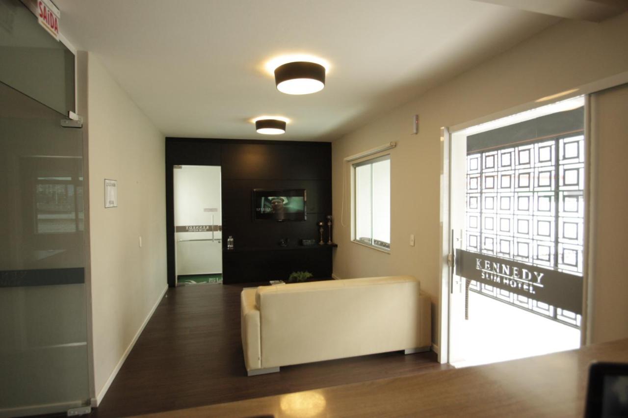 Kennedy Slim Hotel 3*